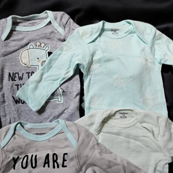 BRAND NEW Lot of GERBER Long Sleeved Bodysuits Boys Size 6-9 months - Picture 7 of 8